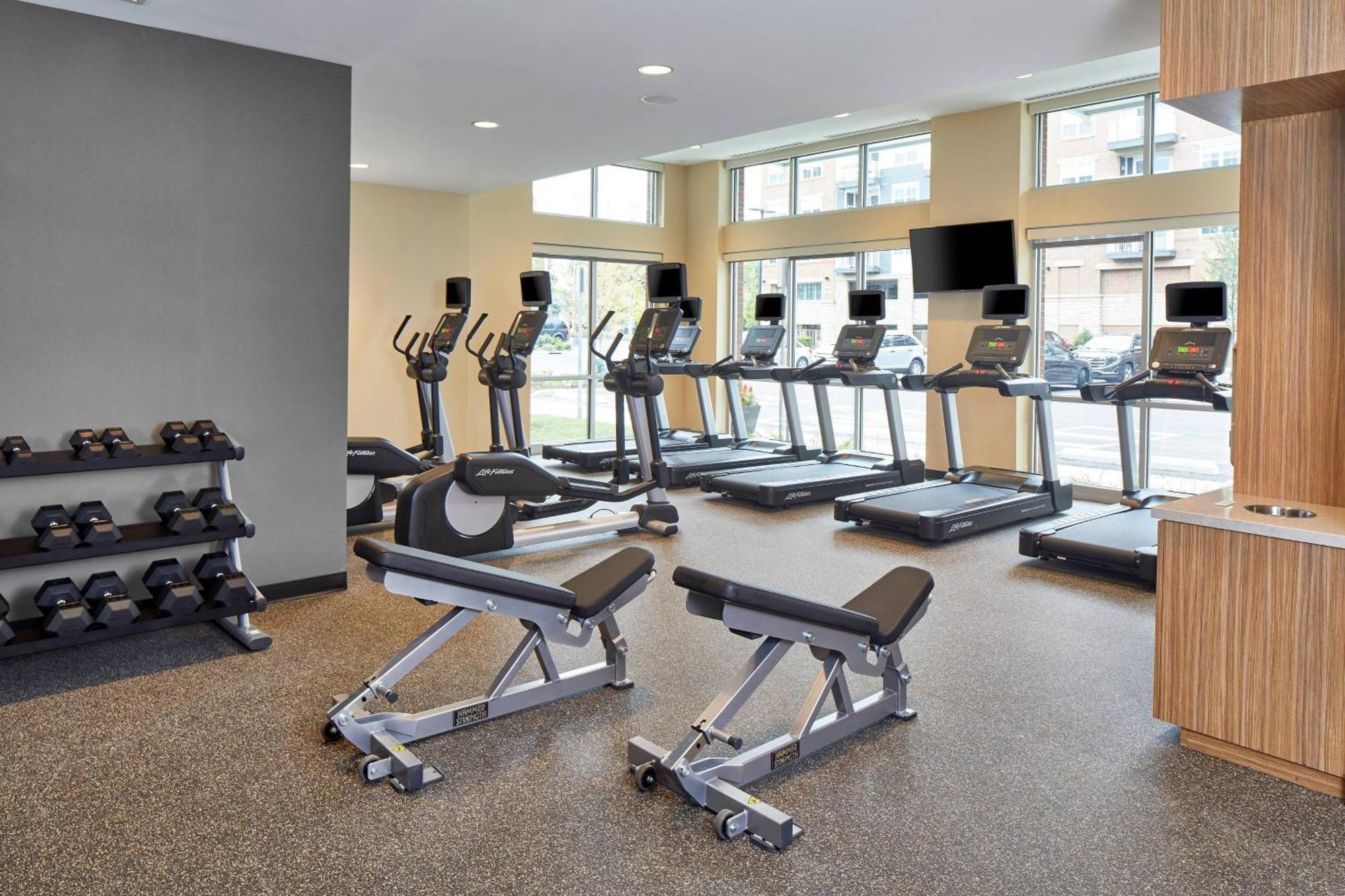 Towneplace By Marriott North - Osu Hotel Columbus